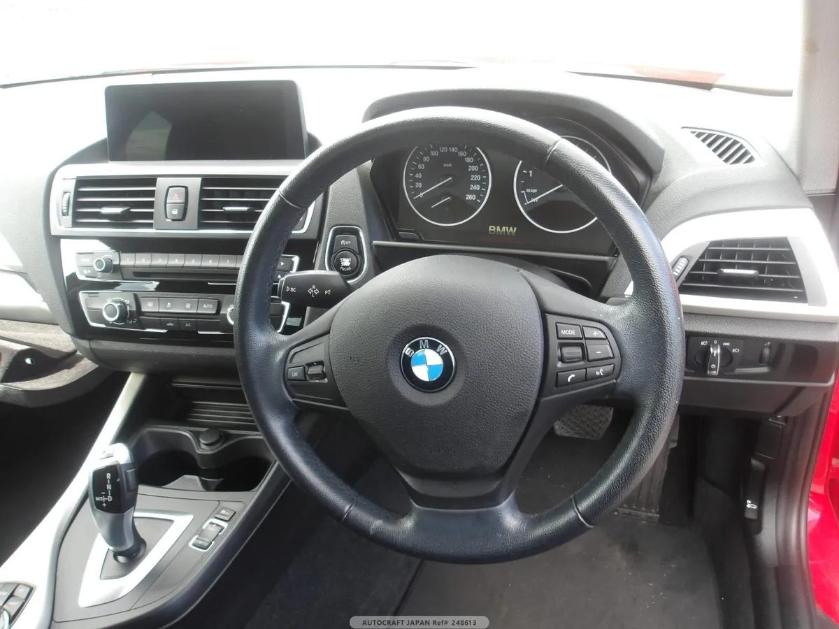 2015 bmw 1 series only 30,000km like new - Image 4