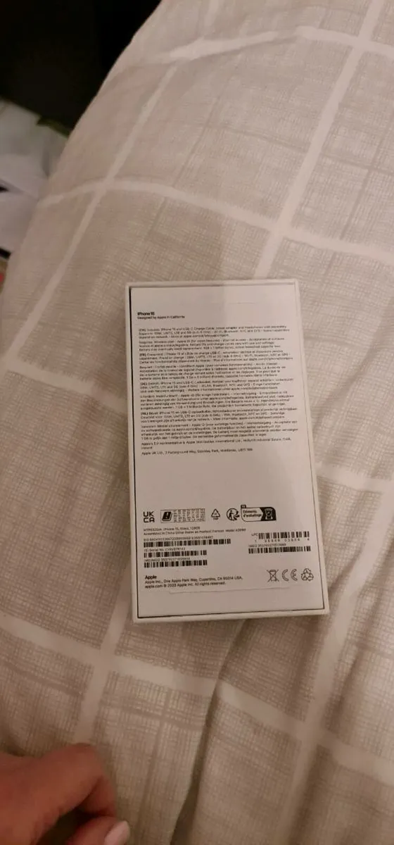 Iphone 15 - Image 1