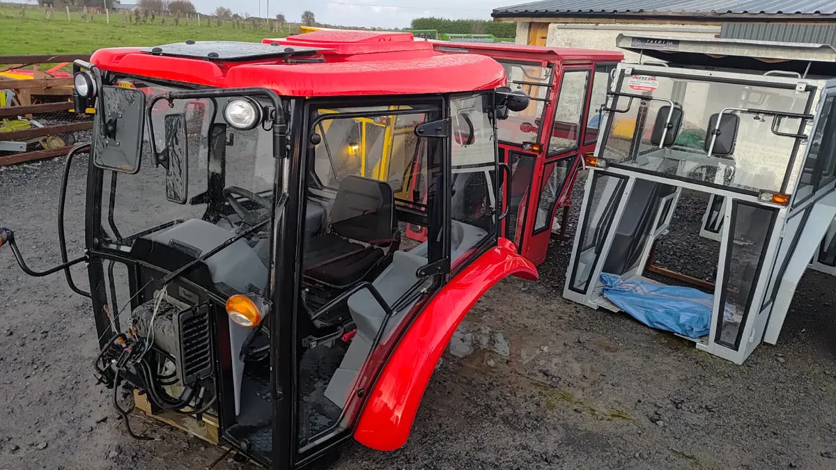 Cab New € 3400 - Image 1