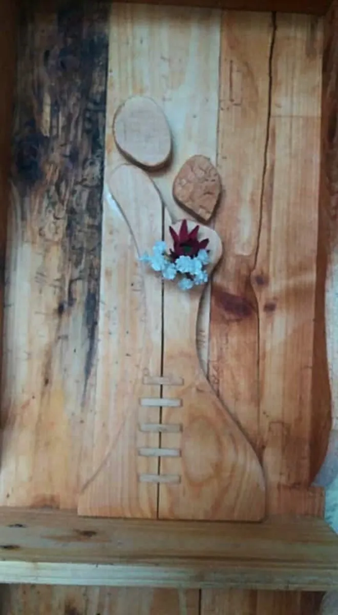 Rustic Driftwood Couple Floating Shelf Piece. - Image 4