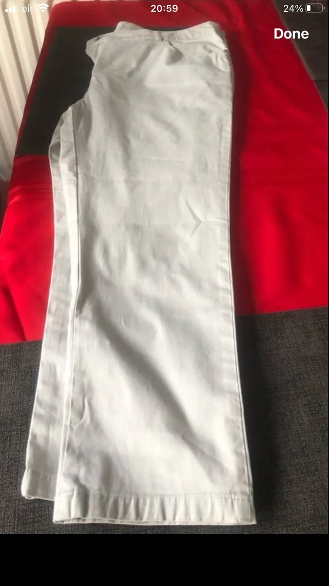 Ladies trousers size 16 €5 - Image 1