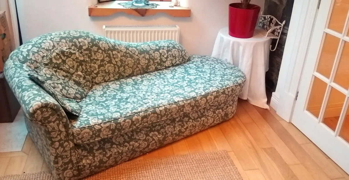 Chaise Longue - Image 1