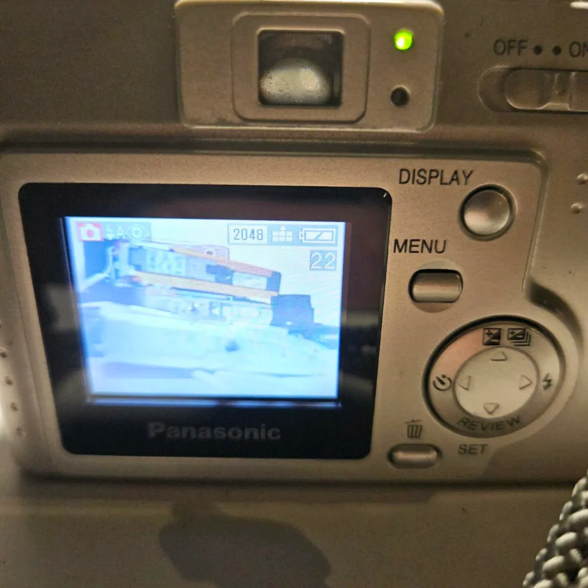 Panasonic lumix digital camera - Image 4
