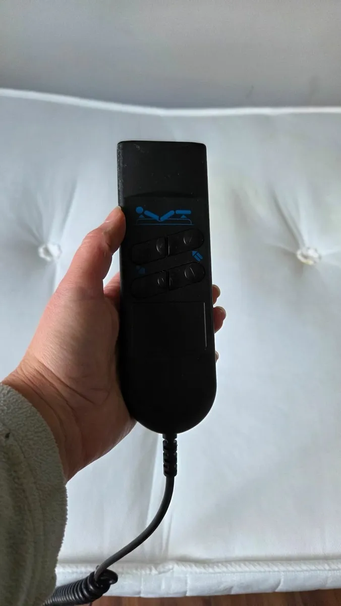 Electric Recliner bed - Image 3