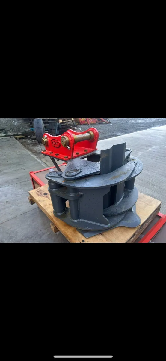 New KBKC Tree Shear €2,950 - Image 1