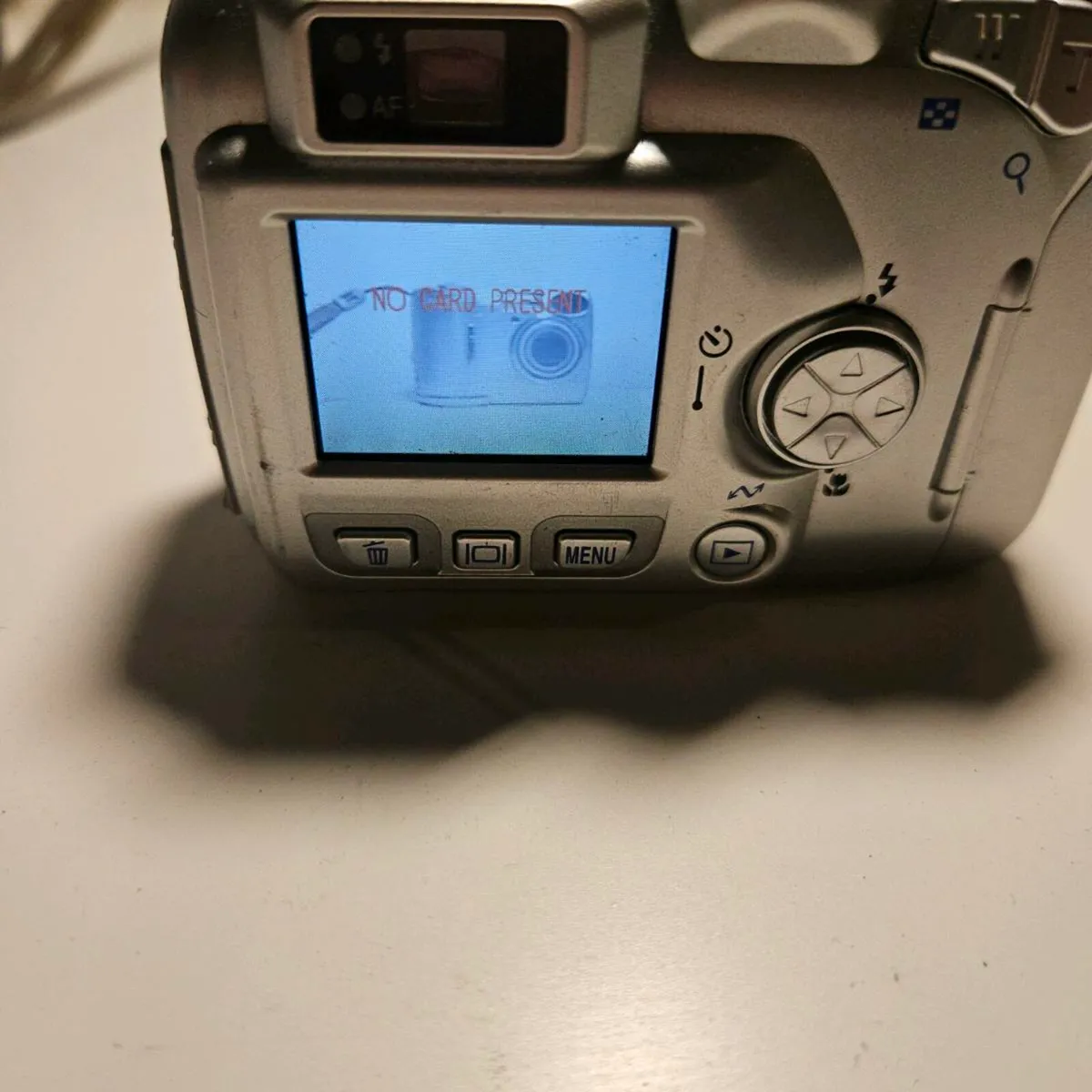 Nikon digital camera - Image 4
