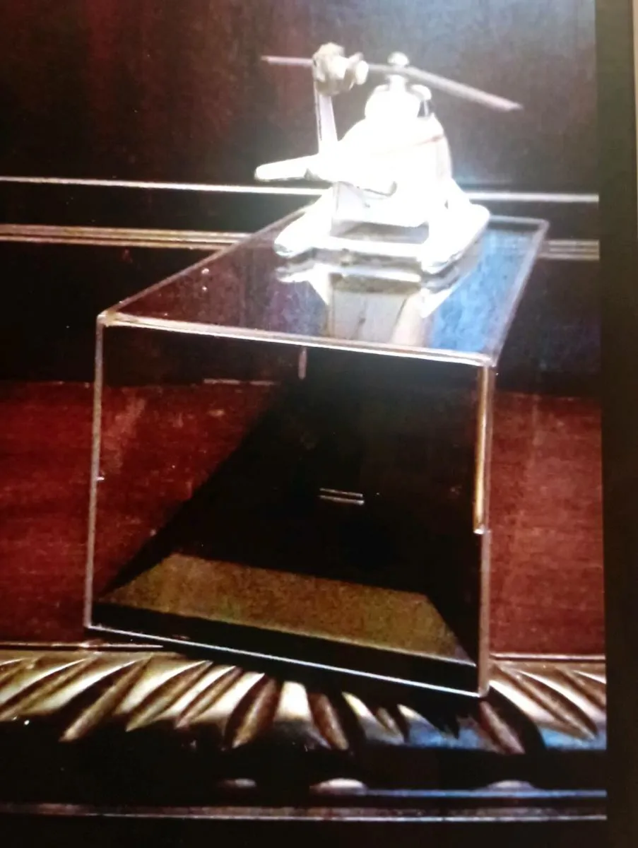 VINTAGE ERTL HAROLD THOMAS THE THANK  HELICOPTER - Image 4