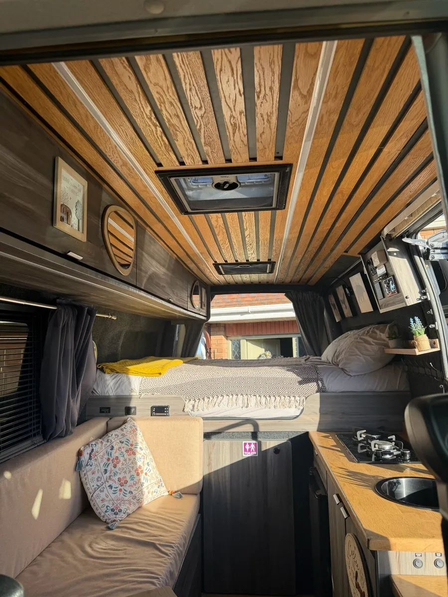 2015 Renault master campervan - Image 2