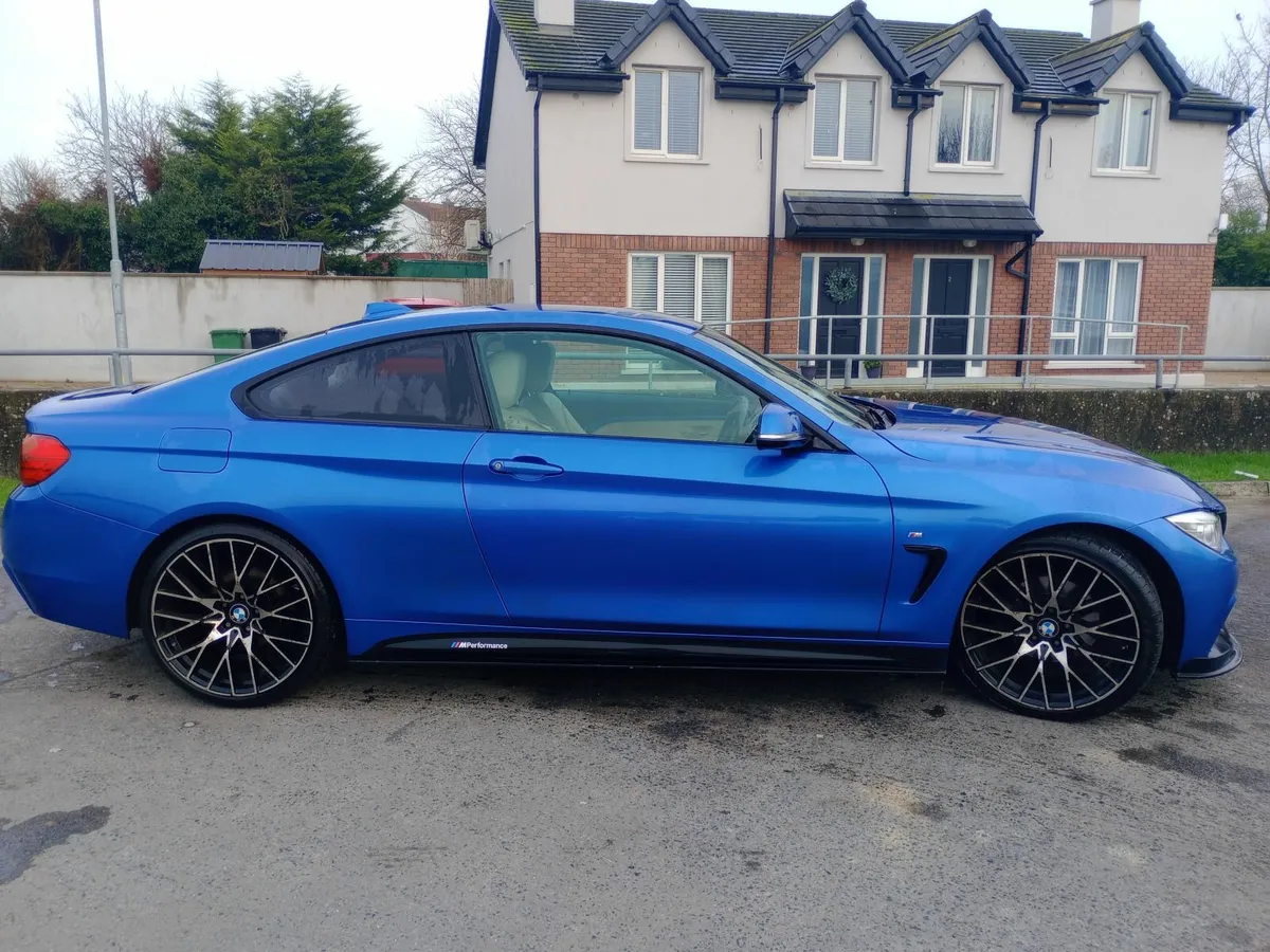 BMW 4-Series 2015 - Image 3