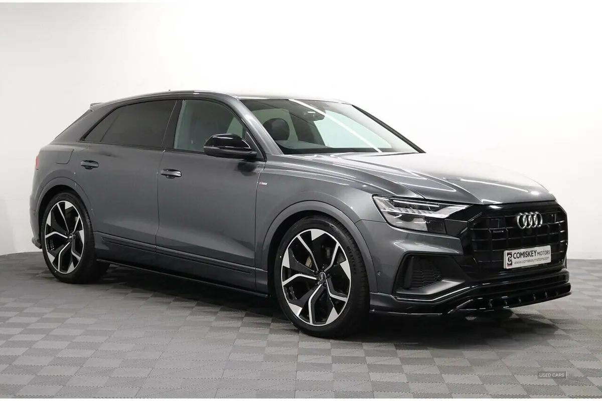 Audi Q8 TDI V6 Black Edition - Image 1