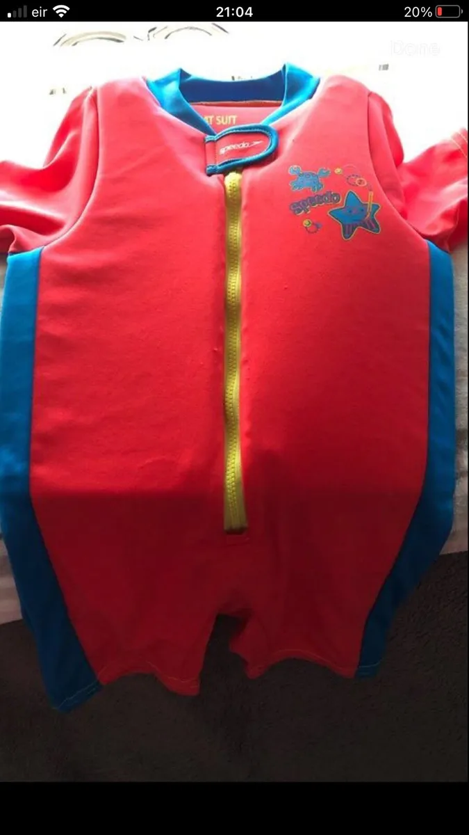 Girls Speedo suit age 2/3 €10 - Image 1