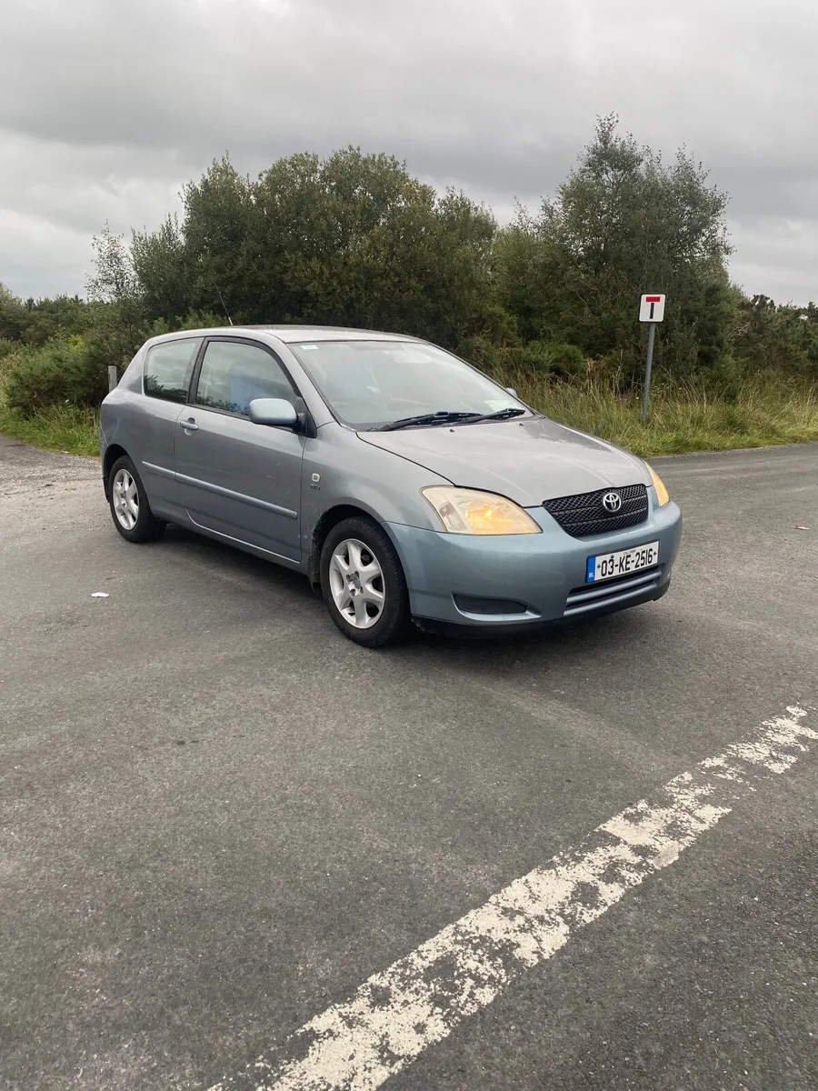 Toyota Corolla 2003 - Image 1