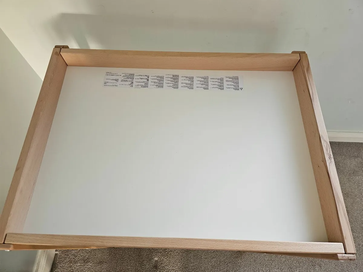 Changing table - Image 2