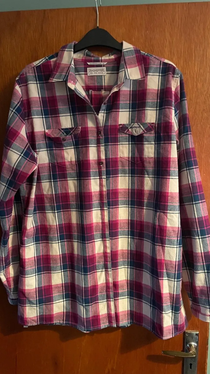 Womens shirt 16 - Image 1