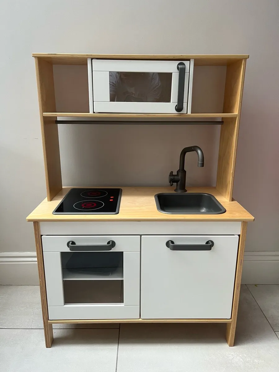 IKEA Kid Kitchen