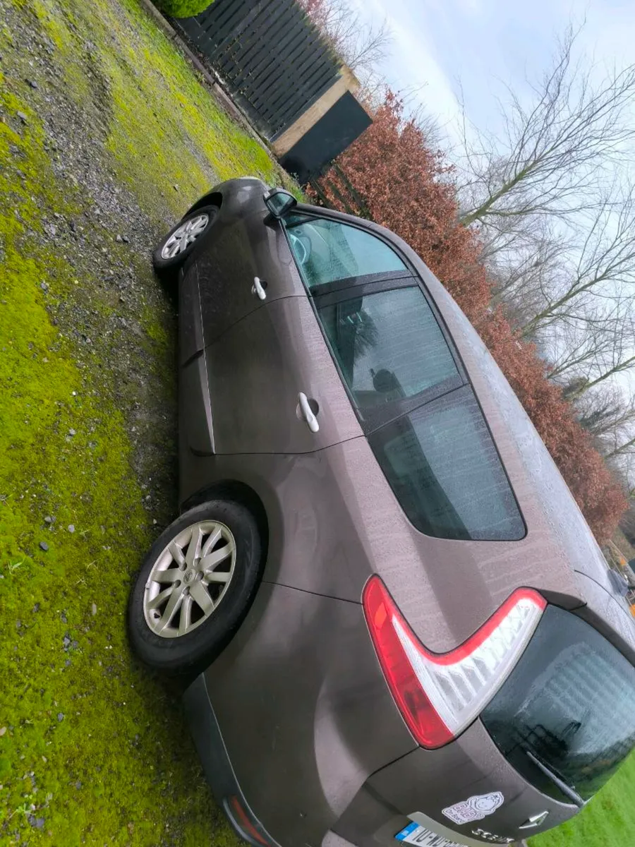 Renault Grand scenic 2010 - Image 1
