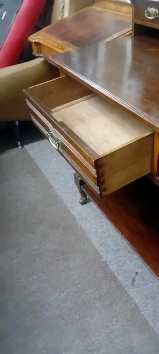 Mahogany Arts And Crafts Style Dressing Table - Image 3