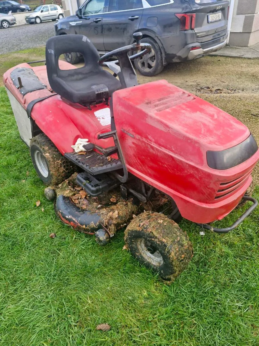 Honda ride on mower Delivery available - Image 2