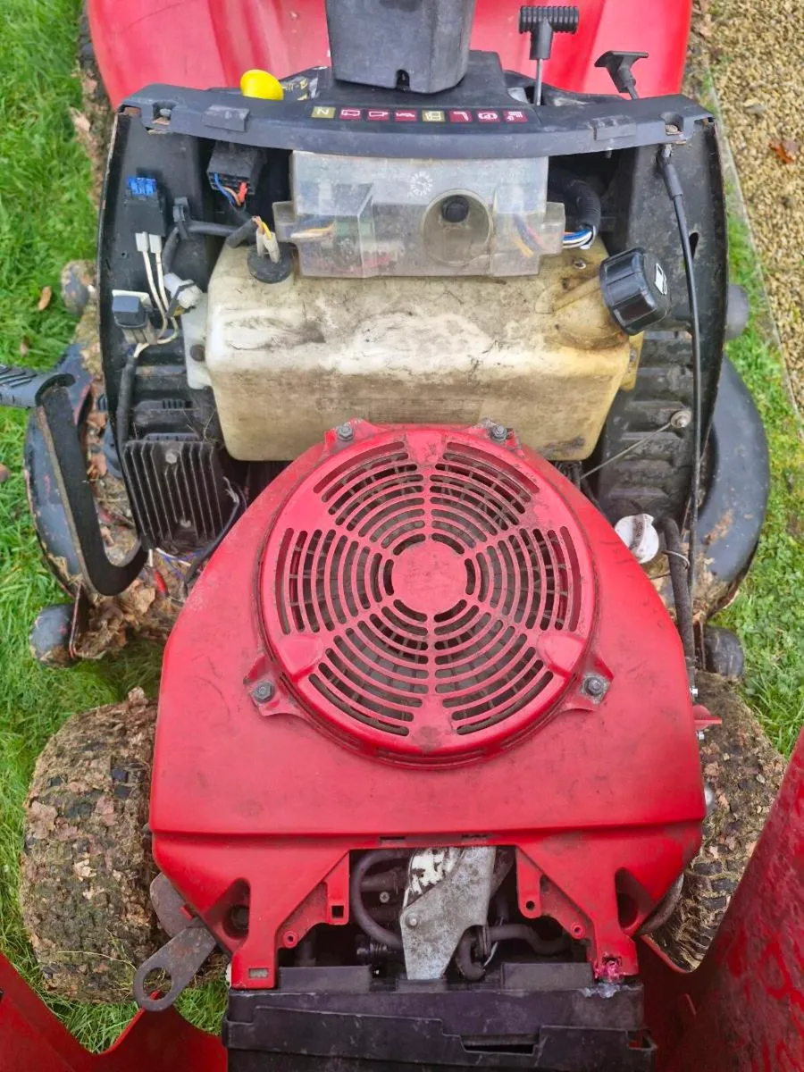 Honda ride on mower Delivery available - Image 3
