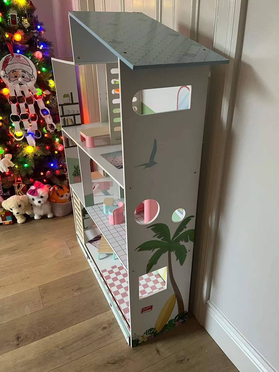 Wooden Dollhouse - Image 4