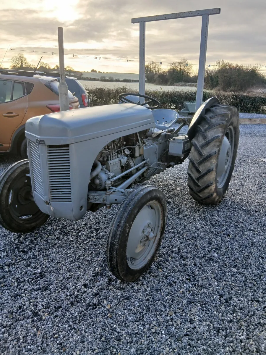 Tractor - Image 2