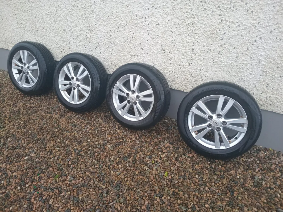 Toyota Alloy Wheels /5x114.5 /4x V. Good Tyres - Image 3