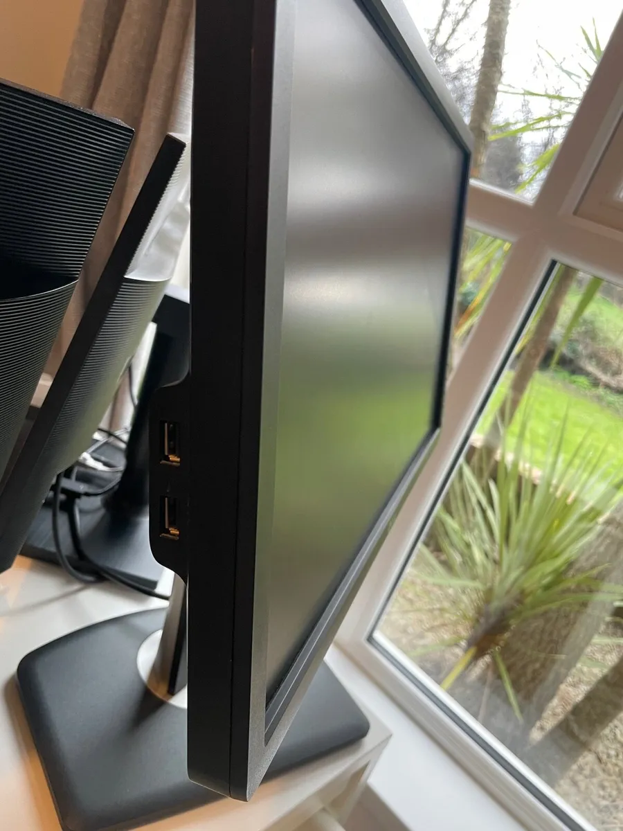 2× Dell P2212H Monitors – €30 (pair) - Image 4