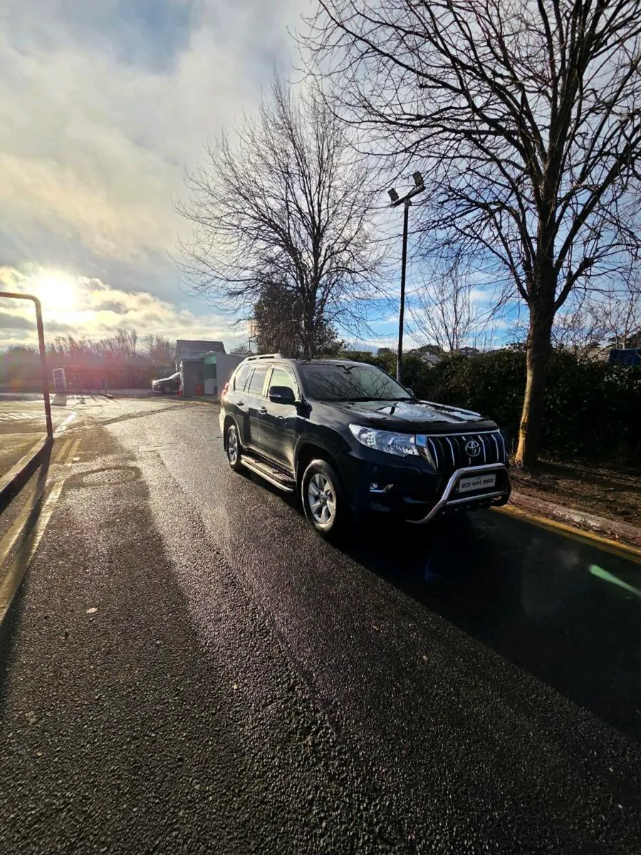 Toyota landcruiser - Image 4