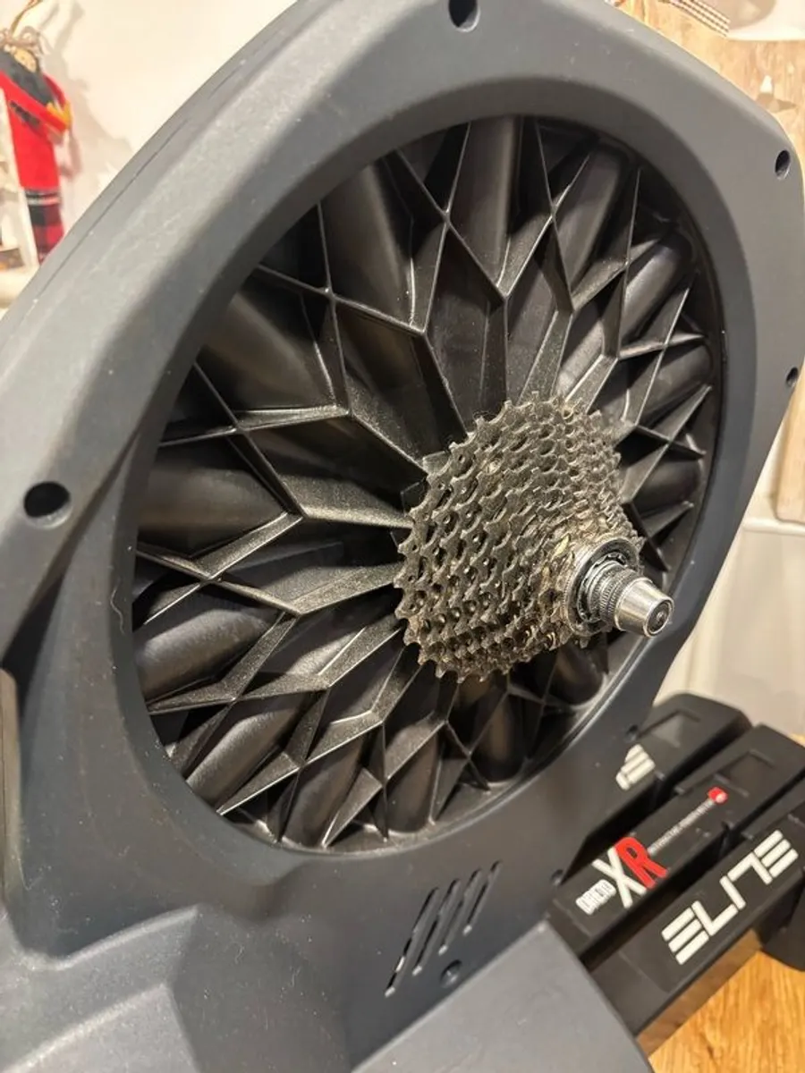 Elite Direto XR smart trainer - Image 2