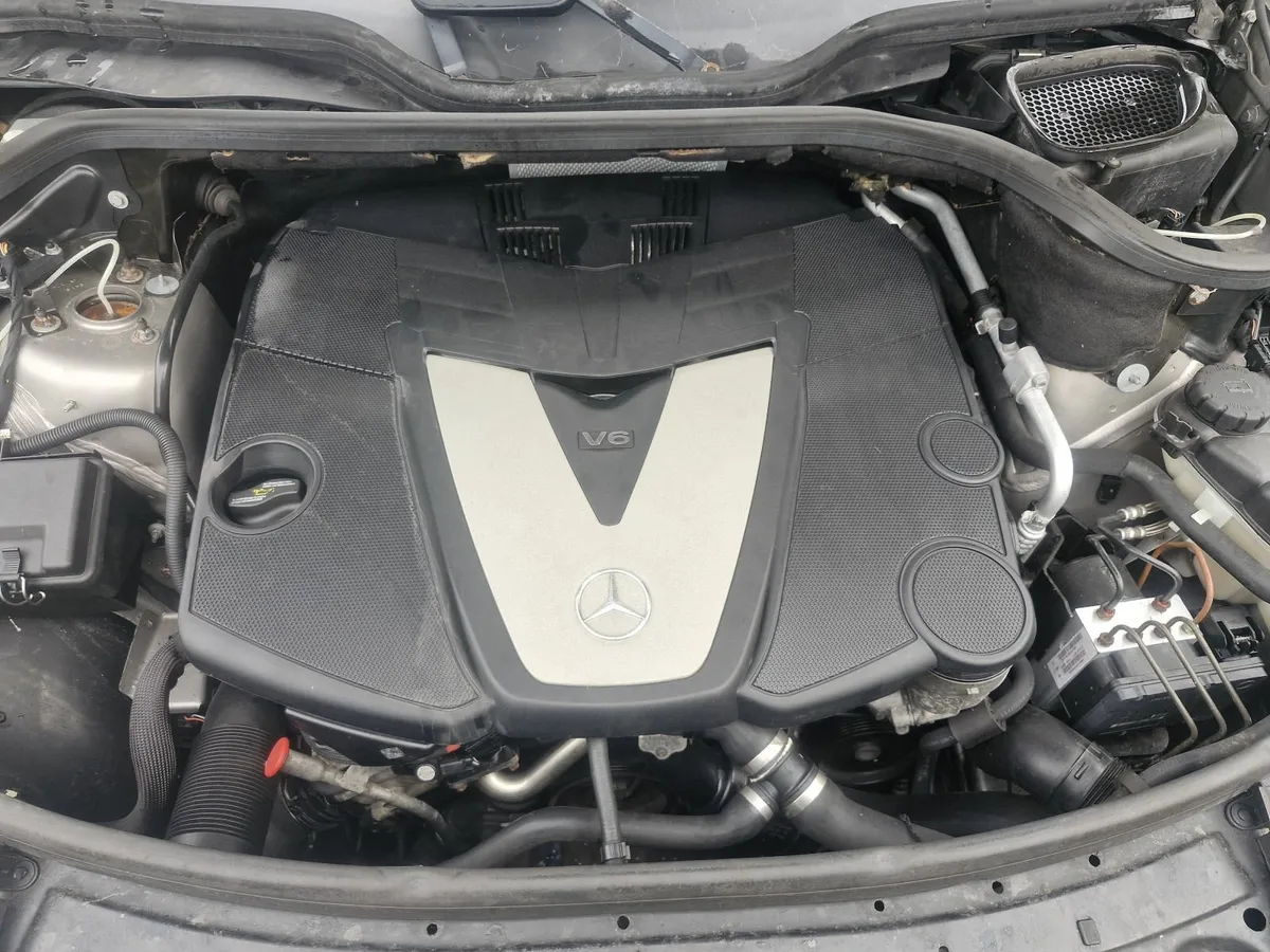 Mercedes-Benz M-Class 2009 - Image 2