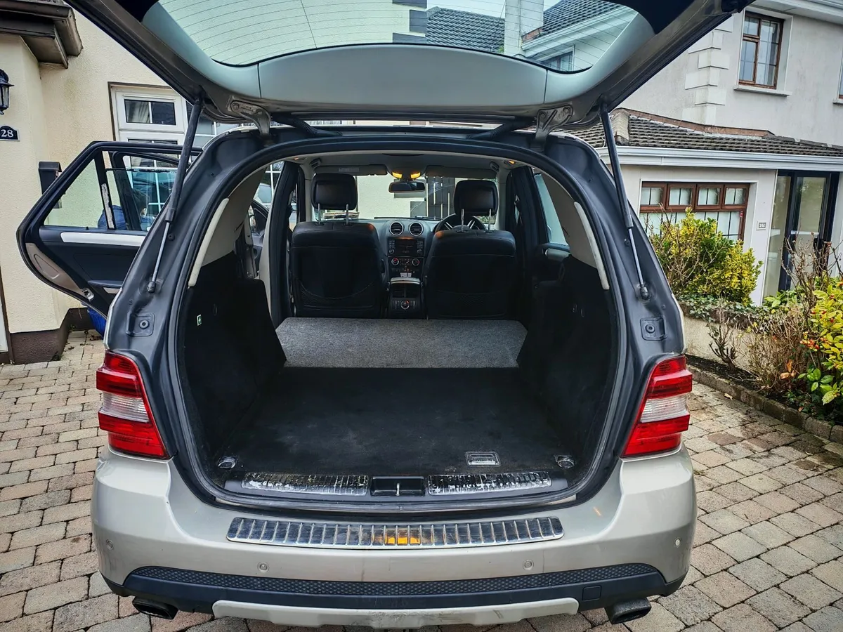 Mercedes-Benz M-Class 2009 - Image 3