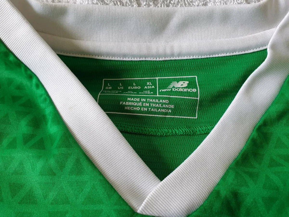 Ireland Long Sleeve Home Football Jersey 2018 2019 - Image 2