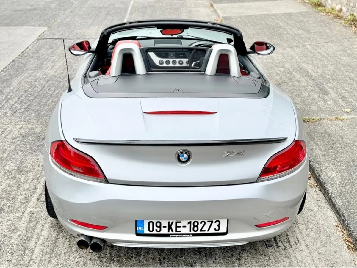 2009 BMW Z4 - Image 4
