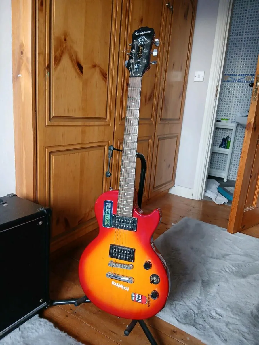 Epiphone les paul special 2 Guitar - Image 3