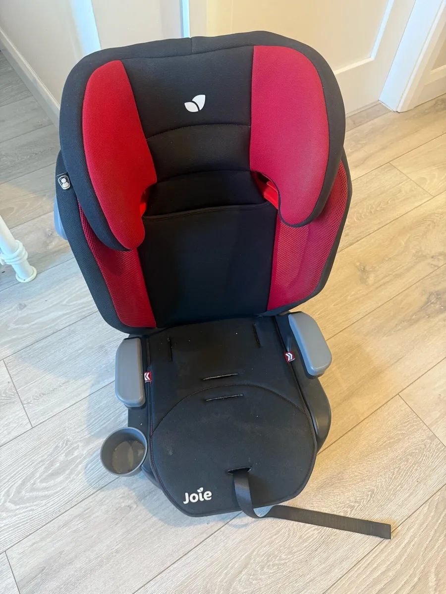Joie car seat - Image 1