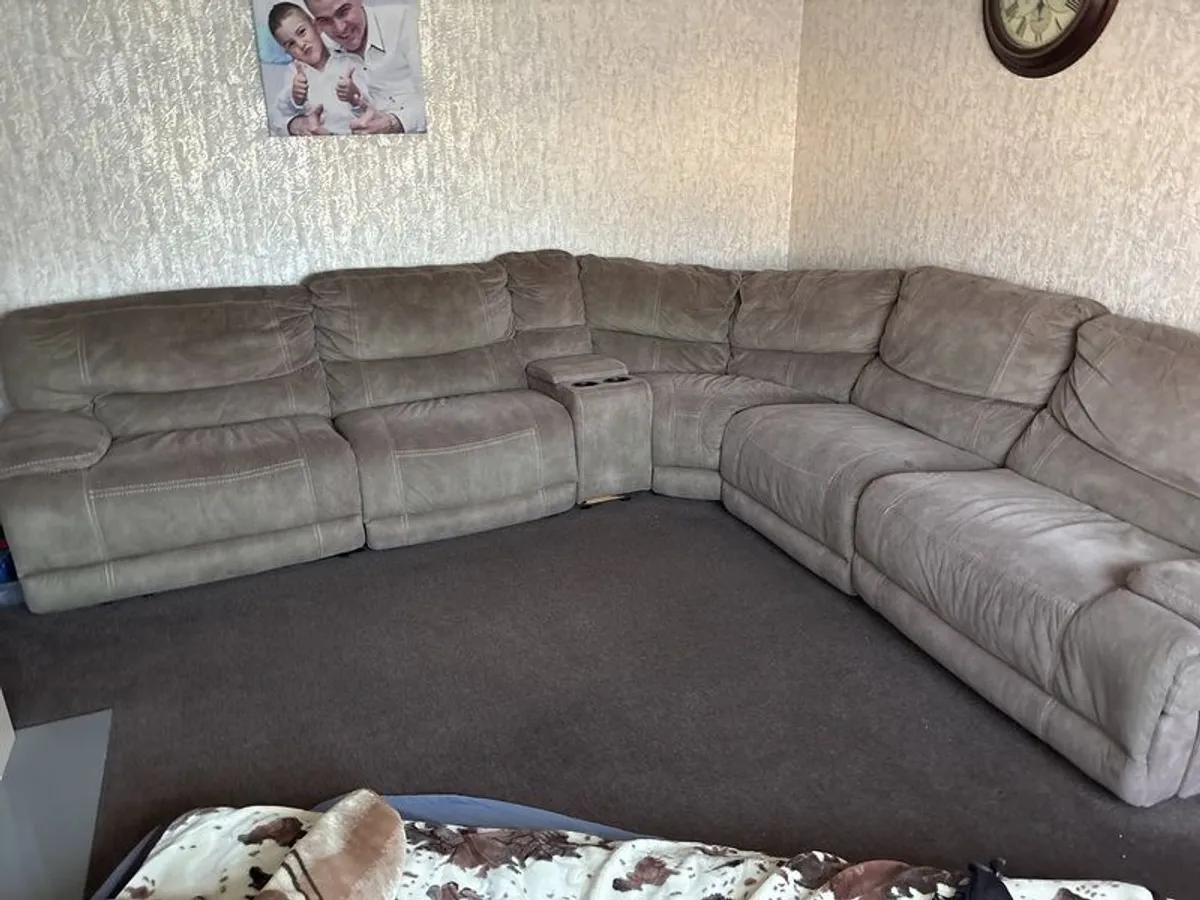 Corner Sofa - Image 3
