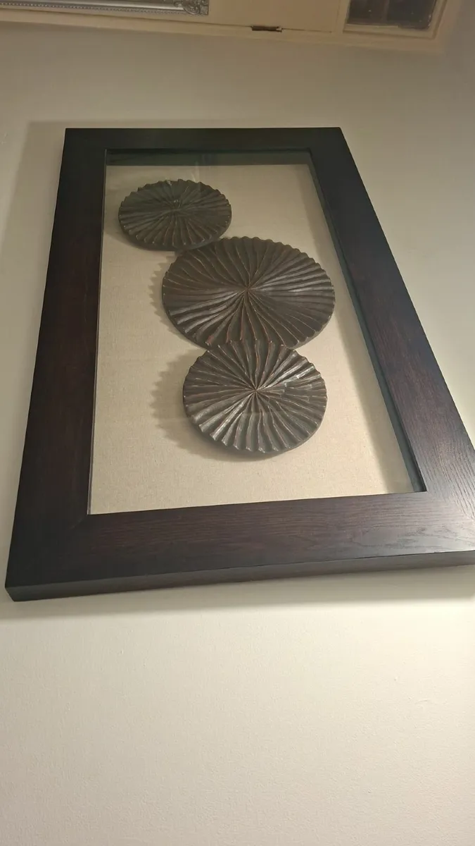 Glass wall art - Image 2