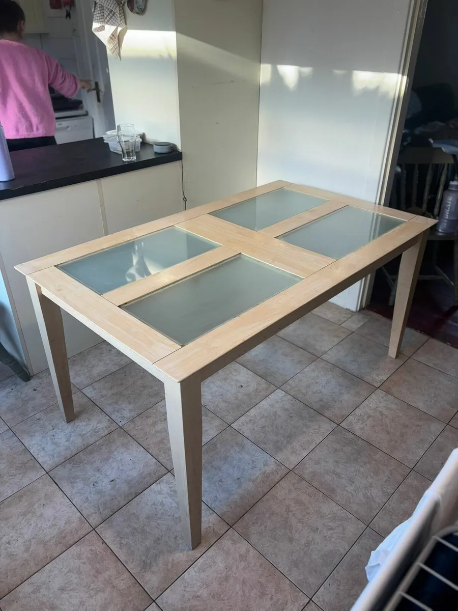 Kitchen table - Image 4