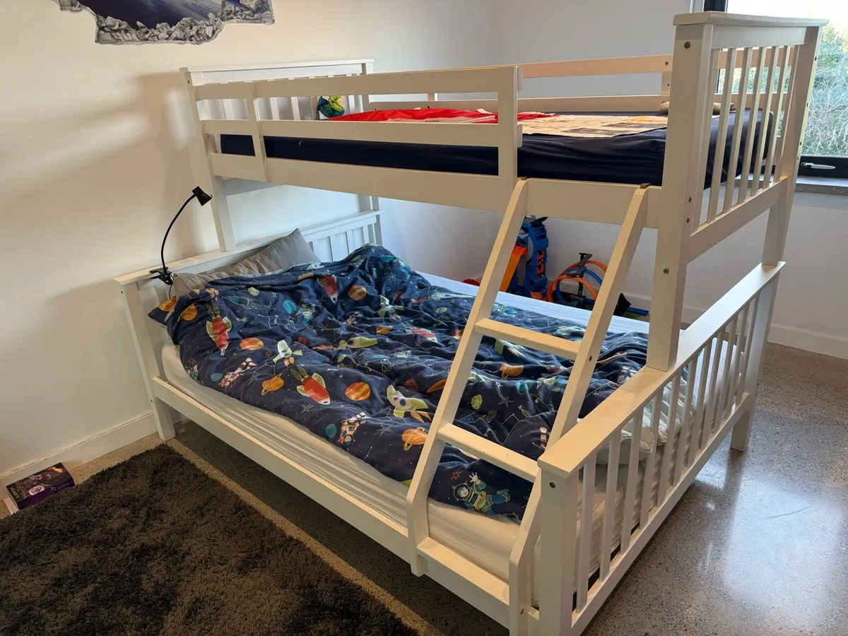 Triple Bunk Bed - Wood - White - Image 1