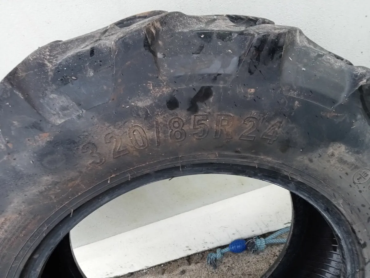 12.4 r 24 tyres - Image 3