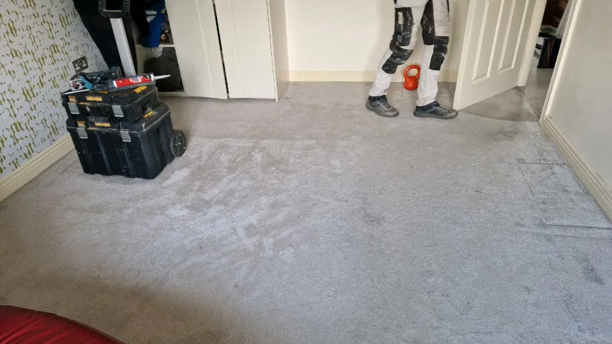 Carpet + underlay + tack strips 90sq.m/ 6bed house - Image 3