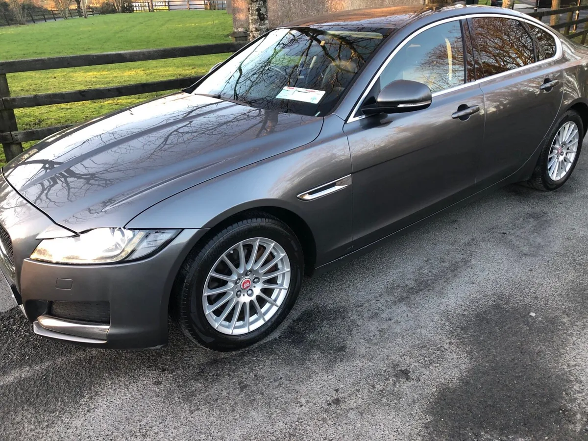 J A G U A R - XF-LUXURY AUTO 2.0 DeAS NEW - Image 3