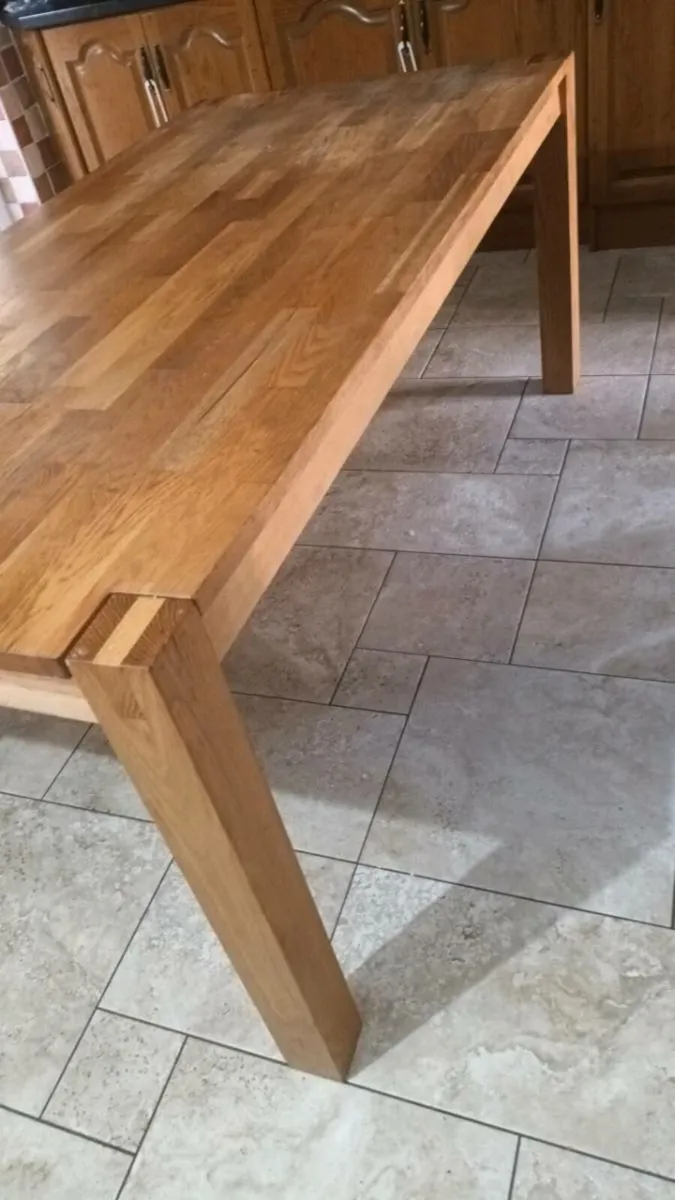 Kitchen table - Image 3