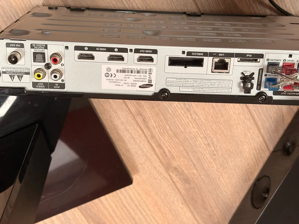 Samsung HT-e5550 home theatre - Image 3