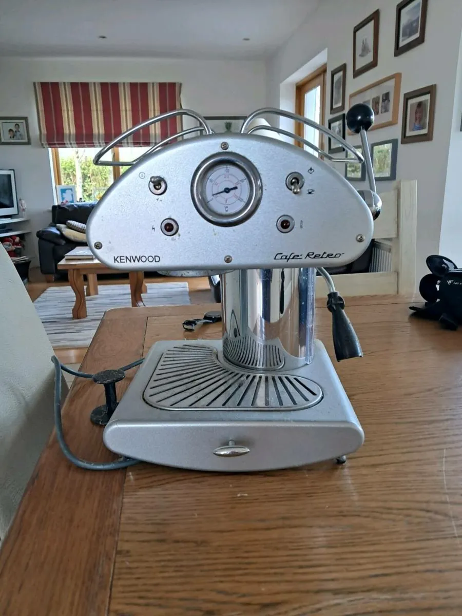 Coffee Machine - Cafe Retro - Espresso machine