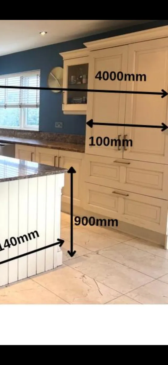 Cotswolds Kitchen - Image 3