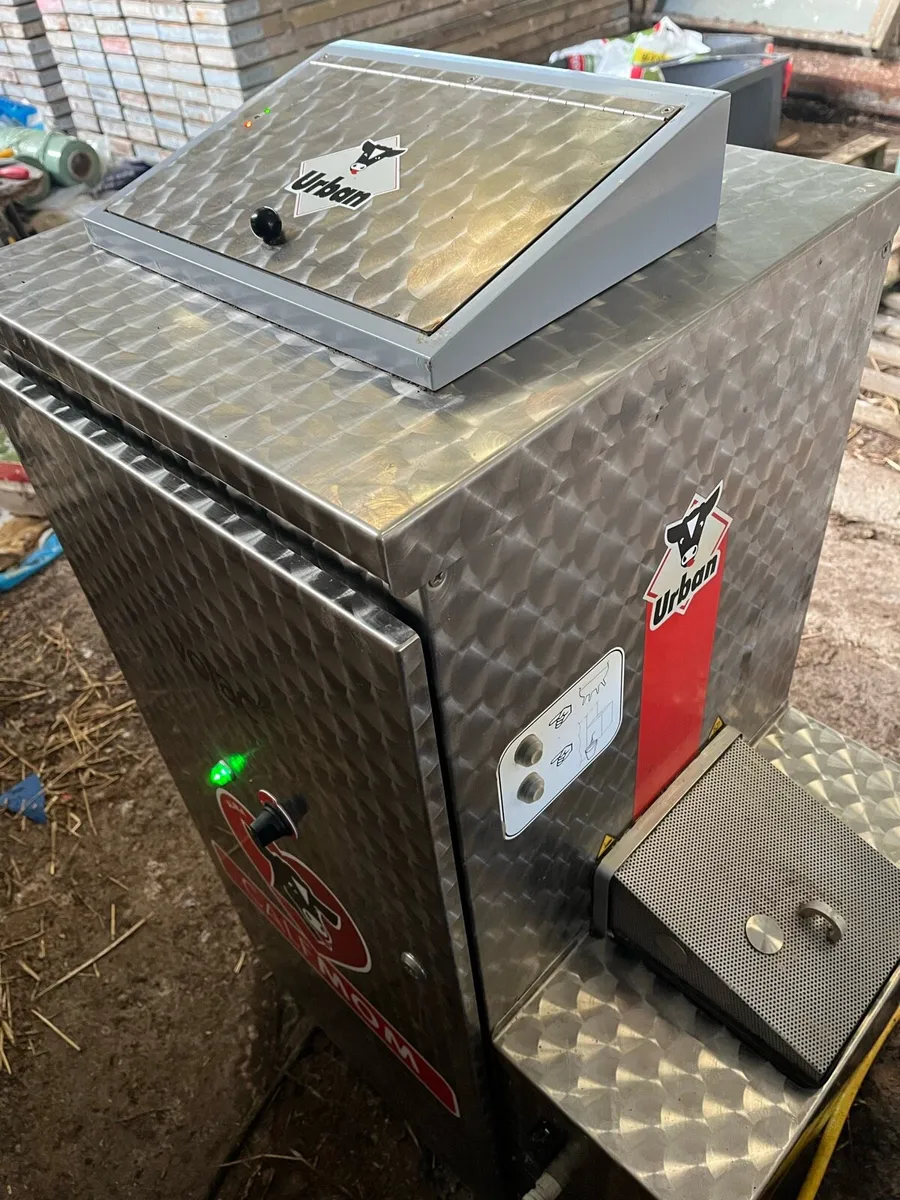 Urban Automatic calf feeder - Image 2