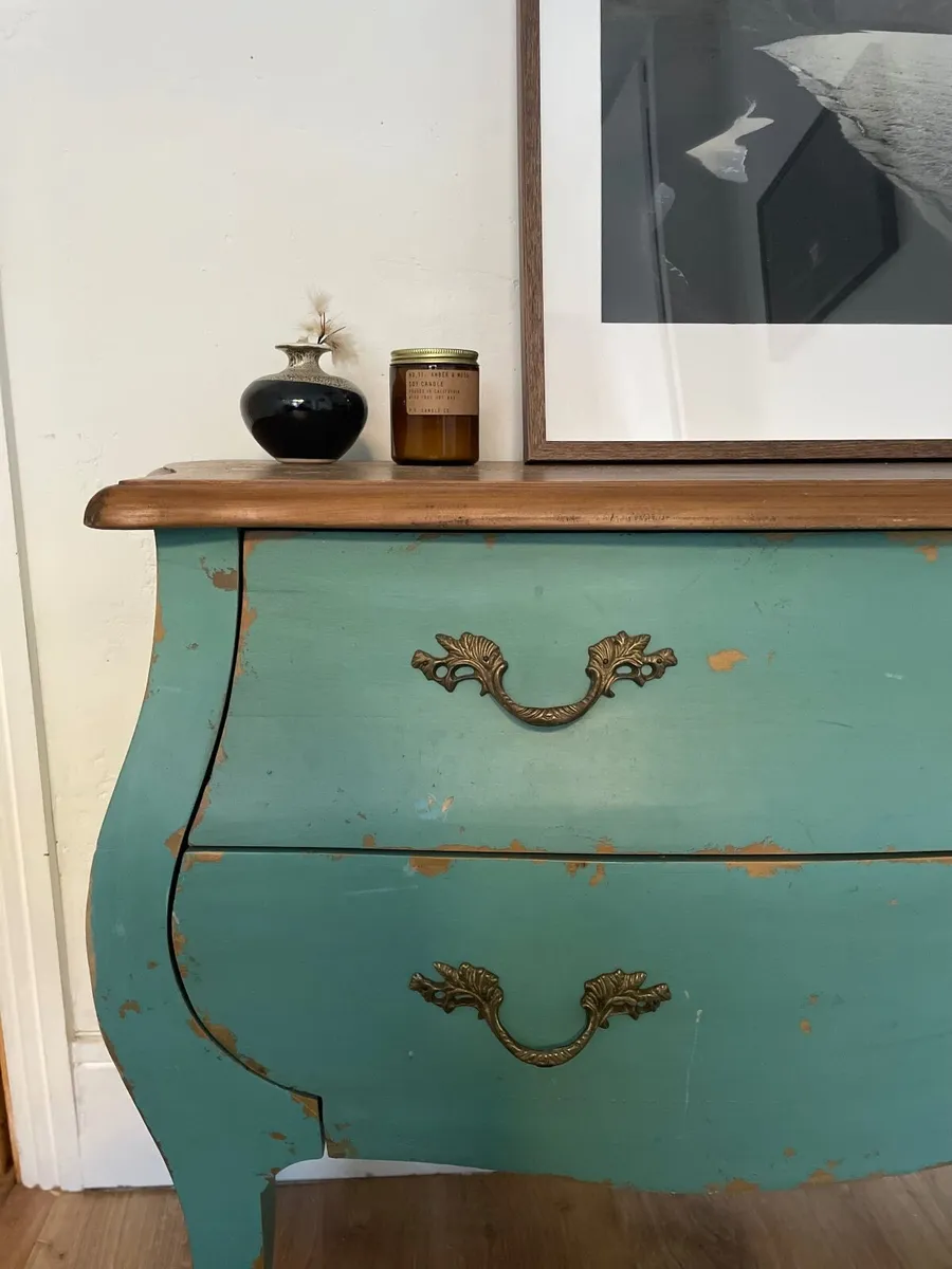 Chest of drawers / sideboard - Image 1