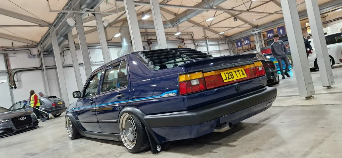 Bagged Jetta - Image 4