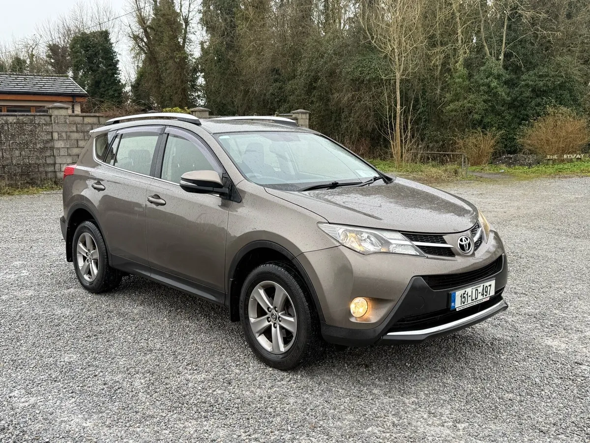 2015 Toyota Rav 4 NCT 08/26 - Image 2